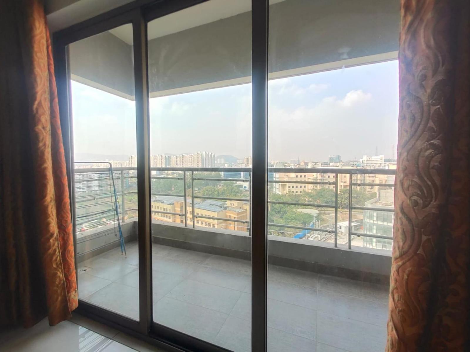 Private Rooms In Blue Ridge Hinjawadi Bagian luar foto